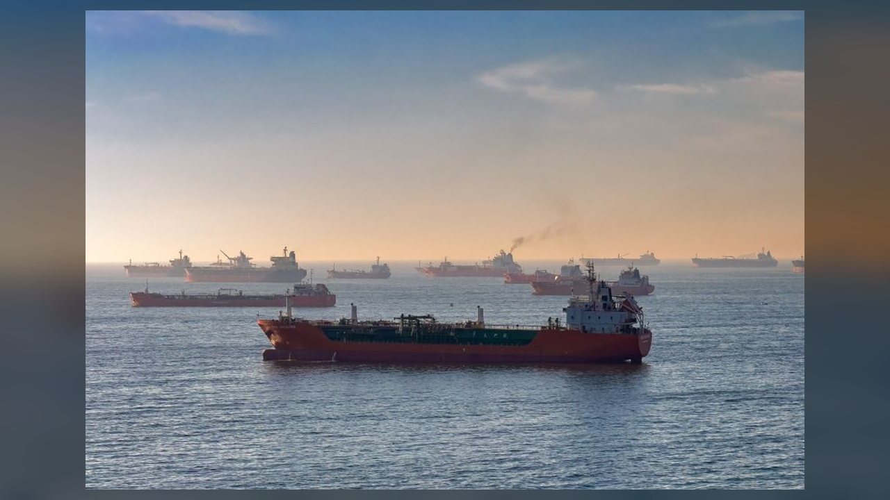 Arábia Saudita acusa Irã de atacar petroleiro no Estreito de Ormuz e denuncia morte de dois marinheiros