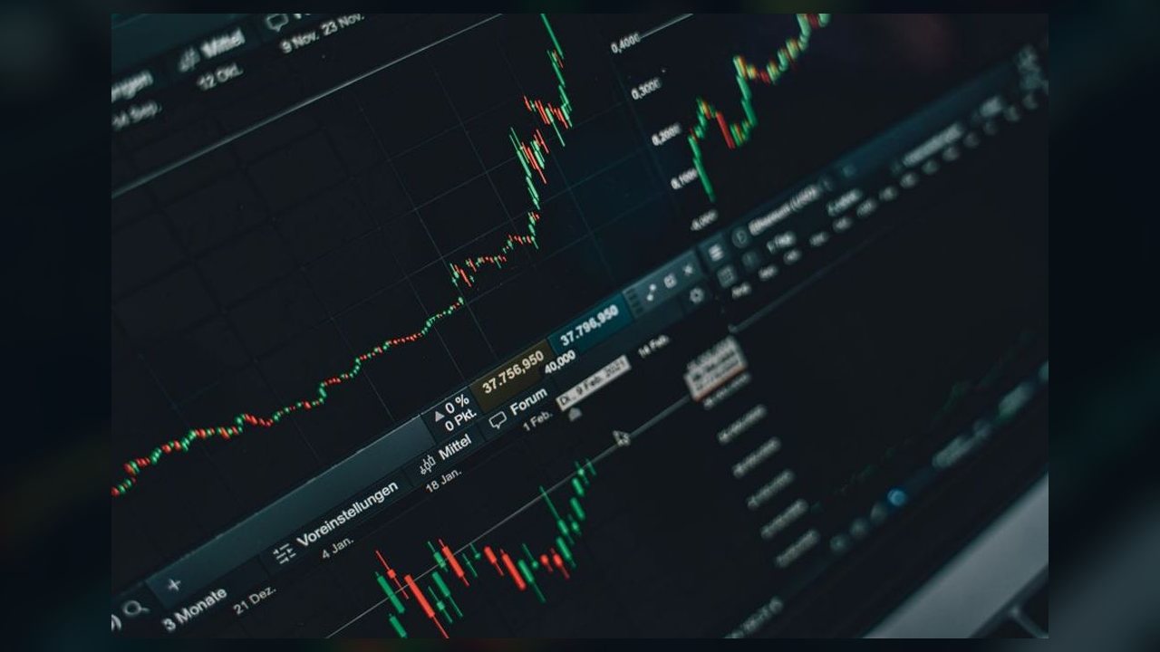 Cade aprova compra de participação na CRDC pela B3 com condições