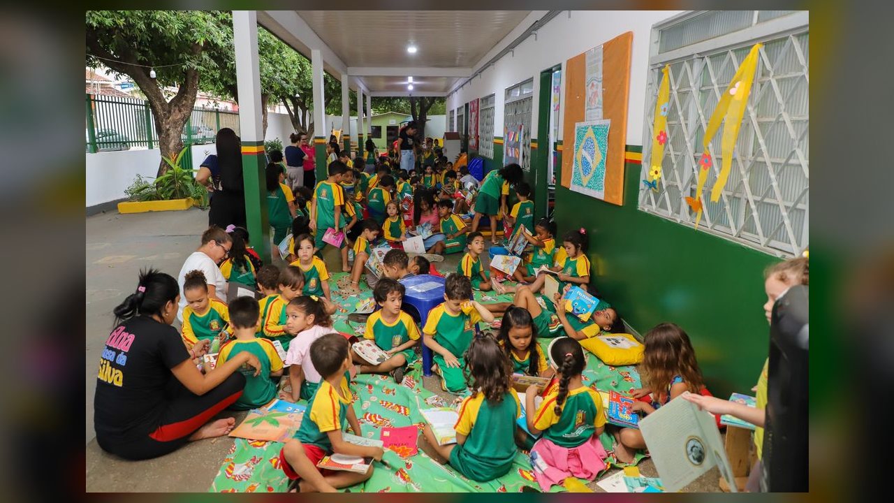Escola de Várzea Grande promove Piquenique Literário para unir leitura e natureza